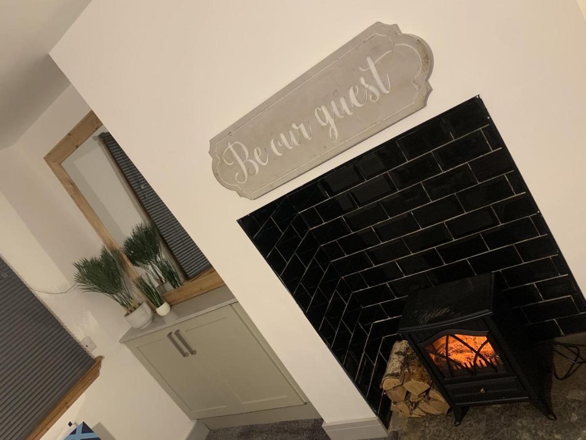 Cosy Cottage In Redcar - Workstays UkWilton  エクステリア 写真